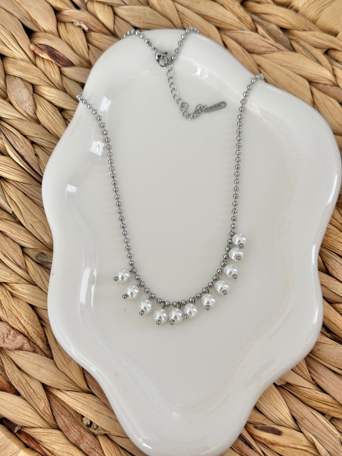 Military silver pearl necklace