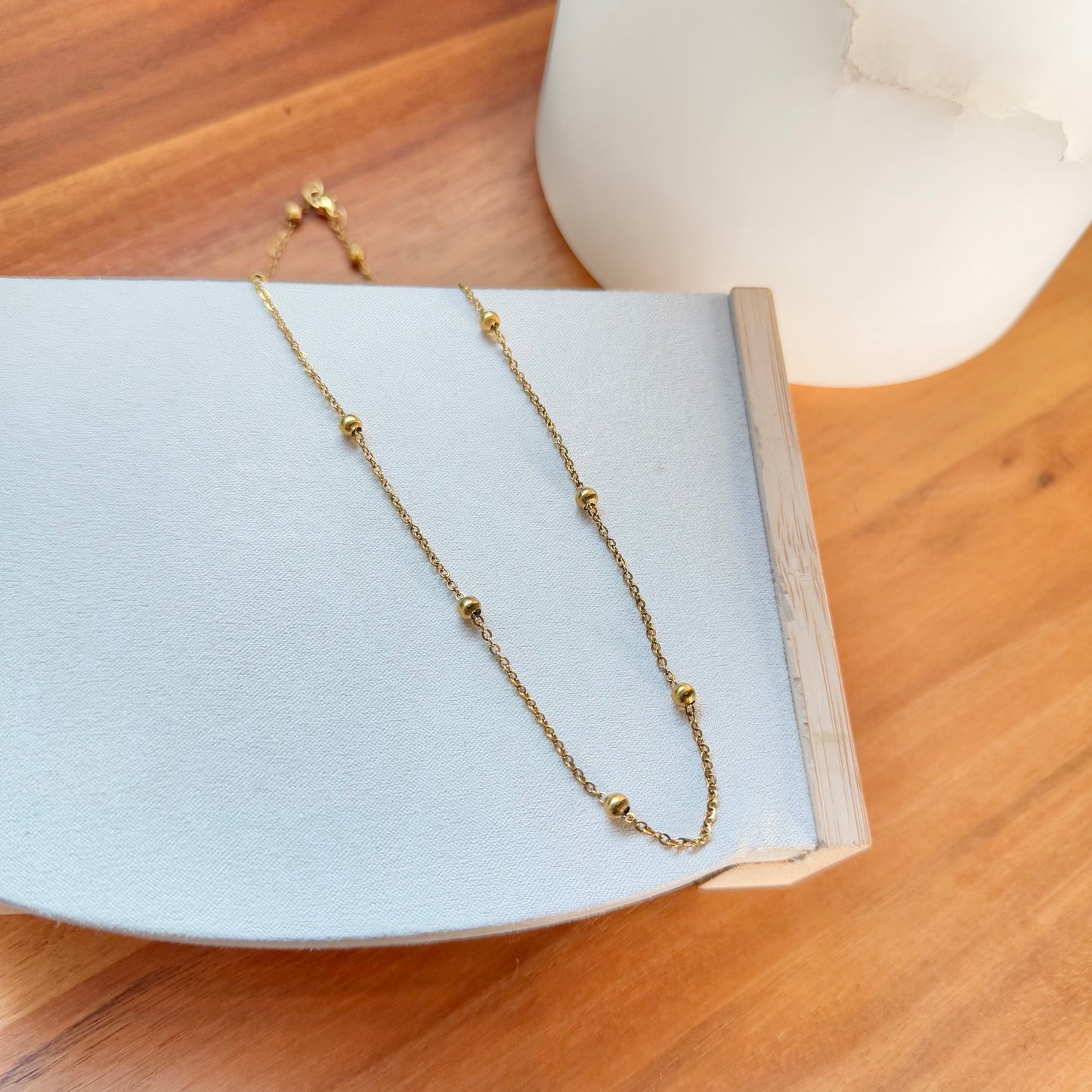 Ball chain gold