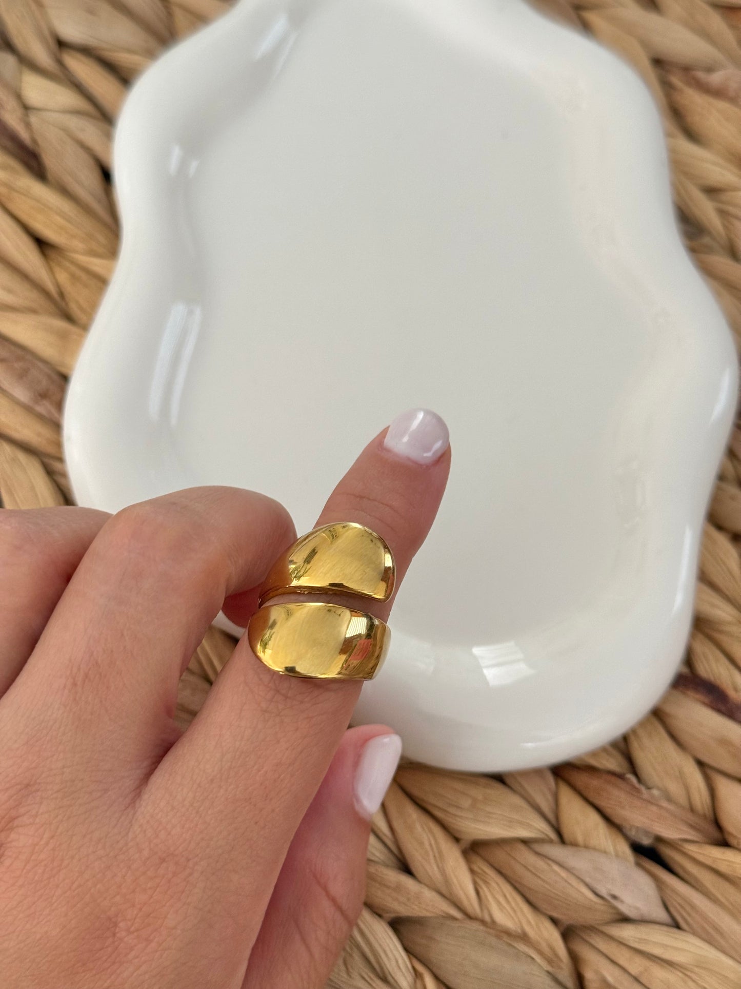 Braid special ring