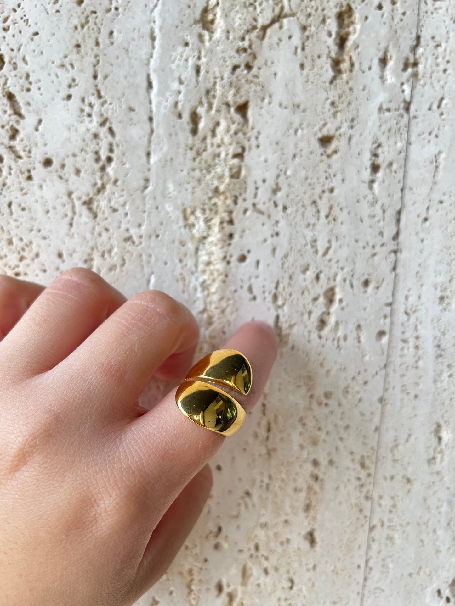 Band ring