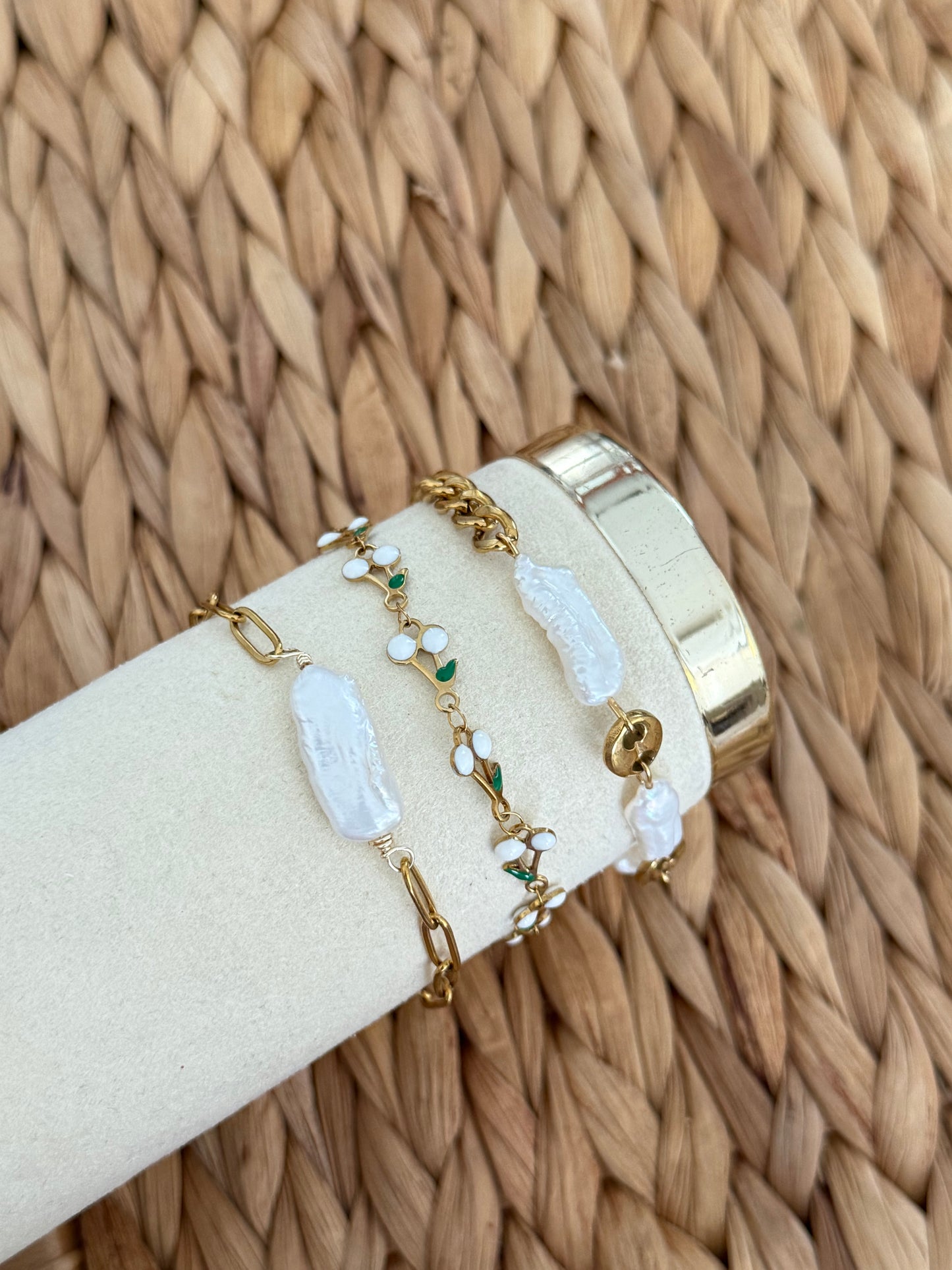 Pearl stacks