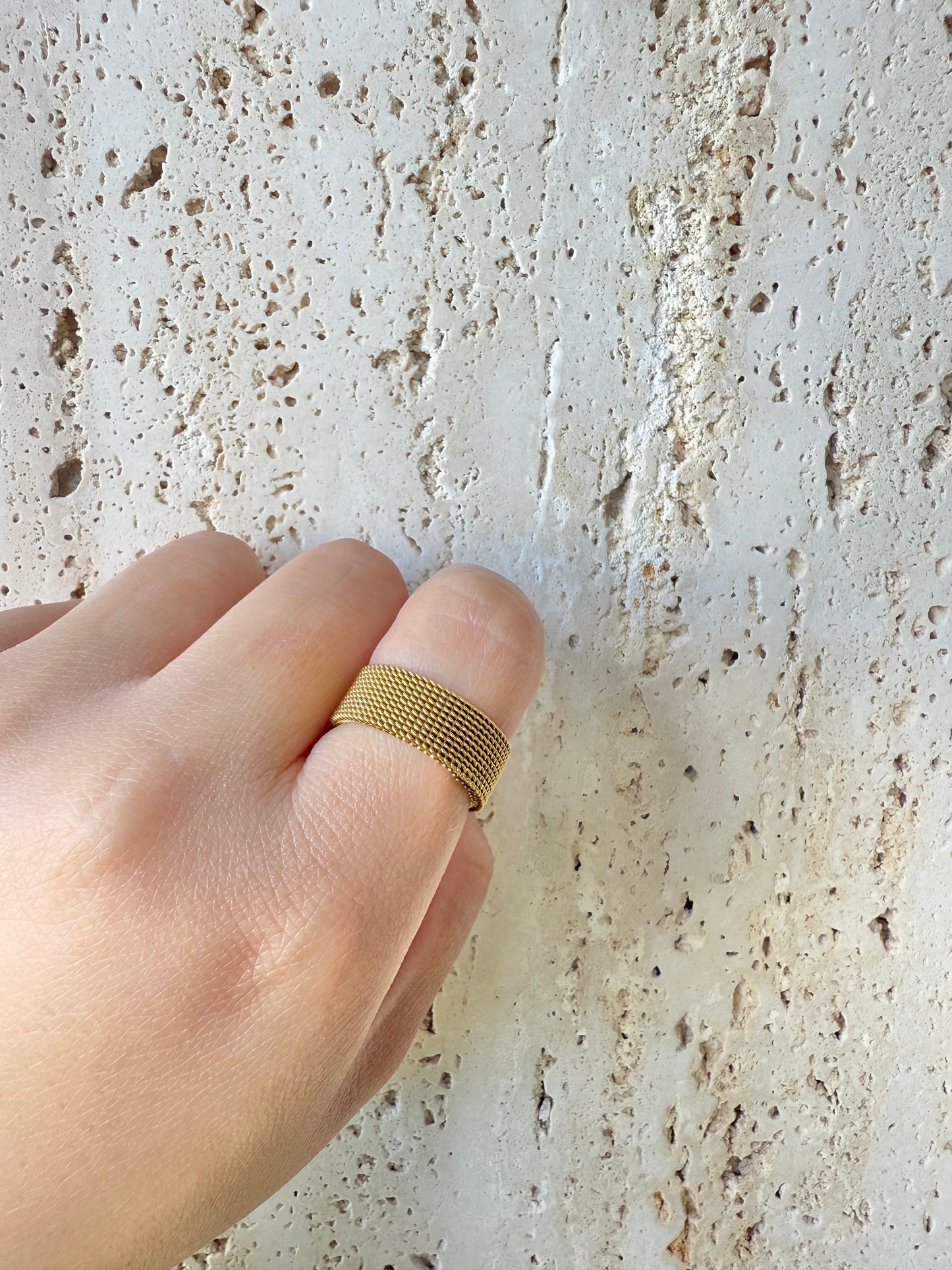 Mesh ring