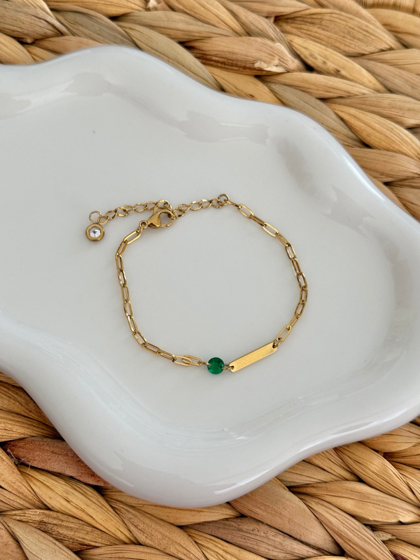 Paper green bracelet