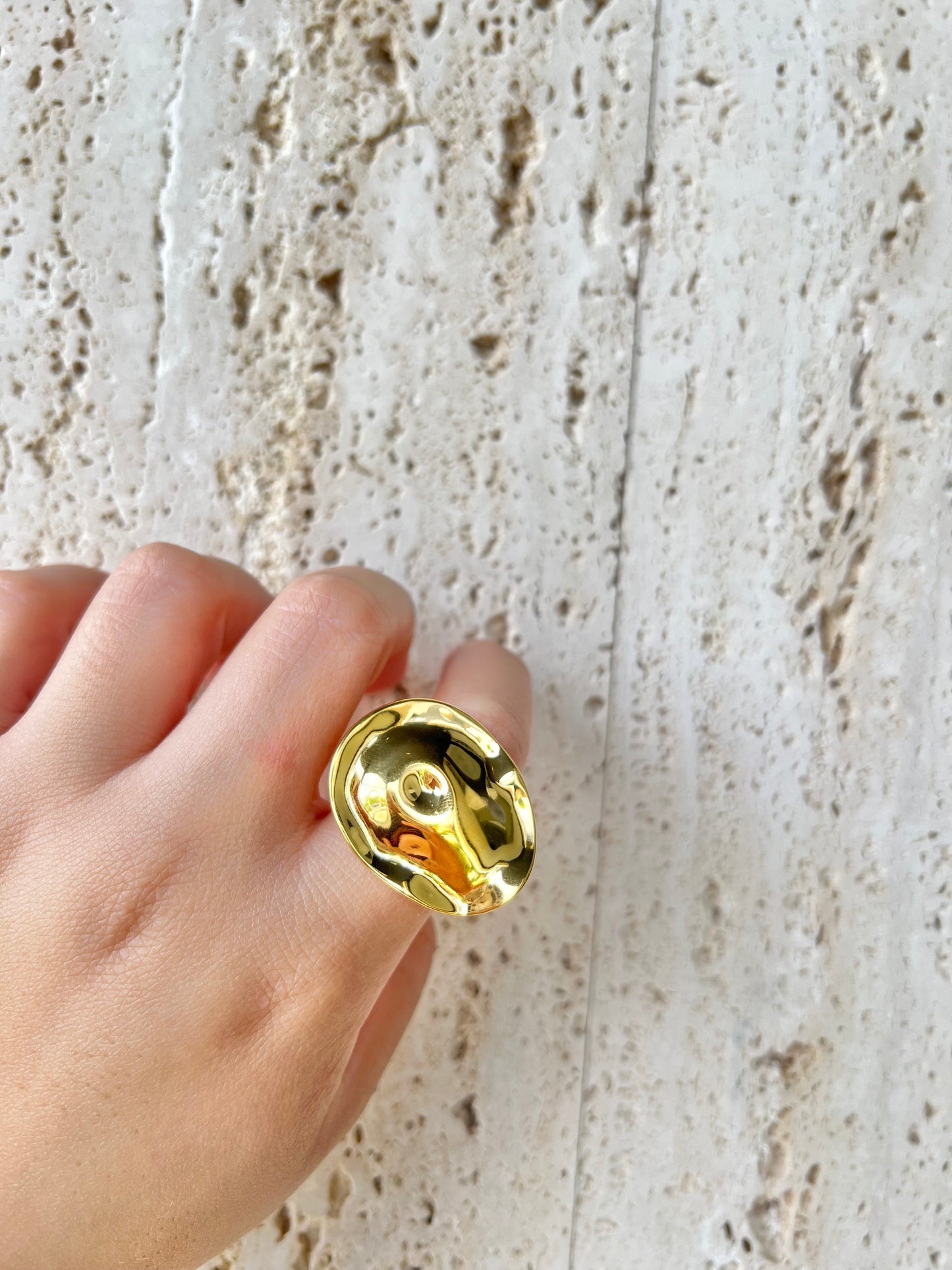 Chunky cleo ring