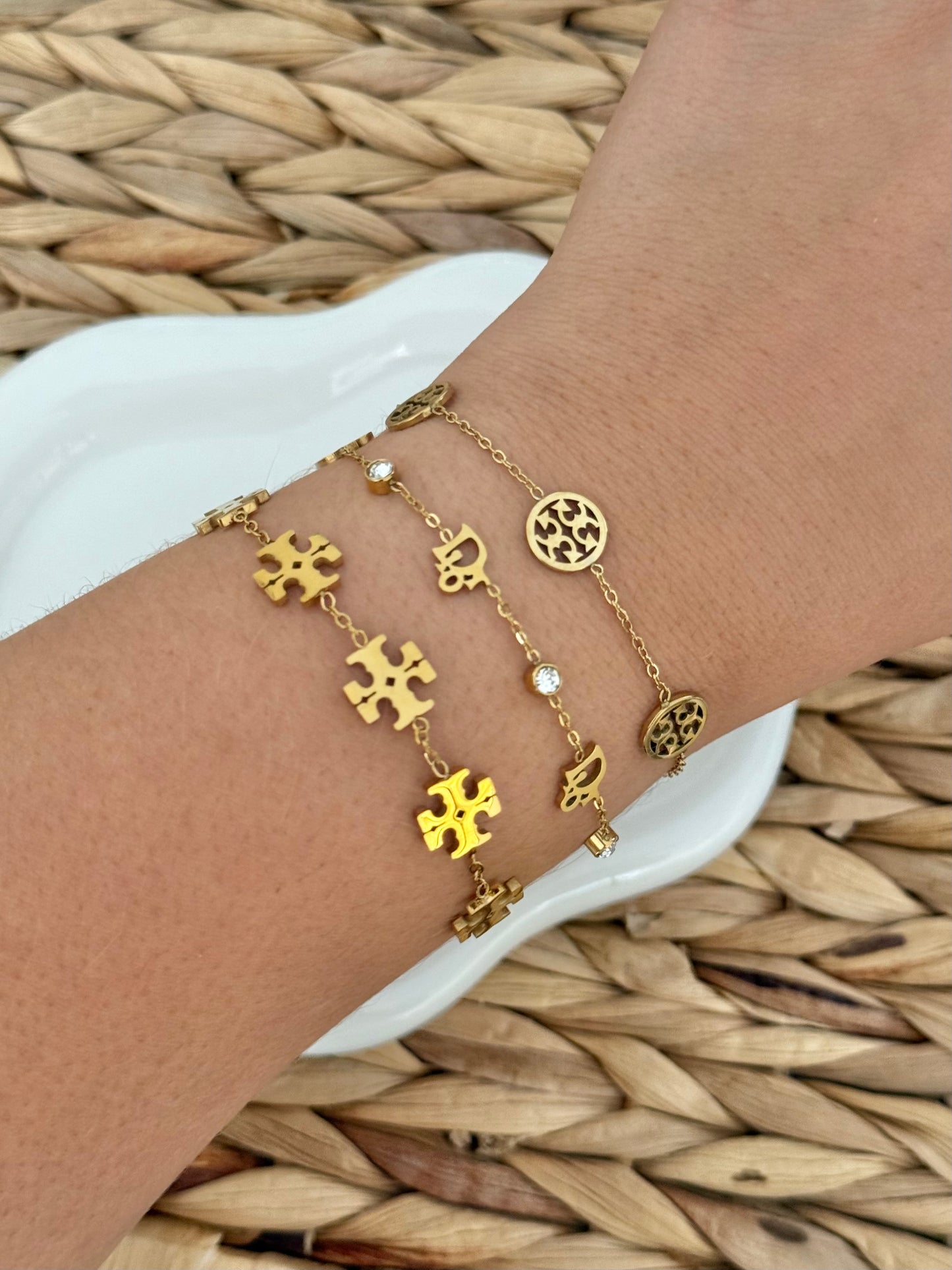 Dor gold bracelet