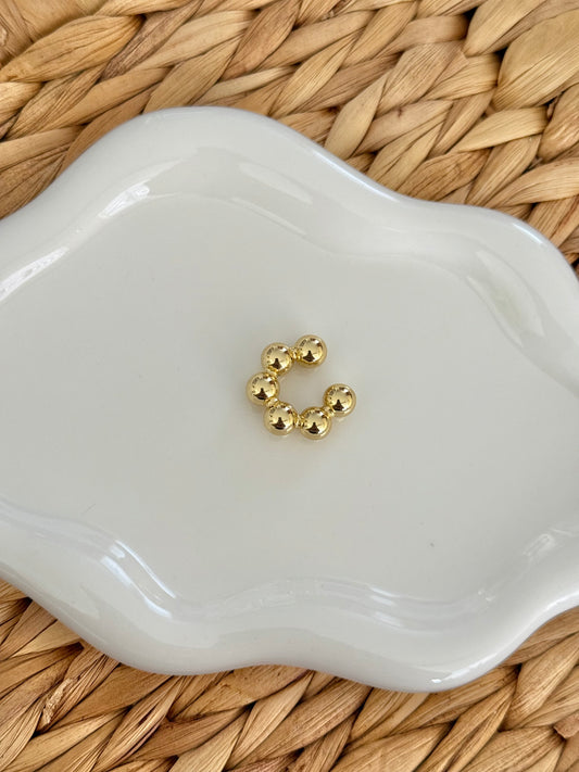 Ball ear cuff