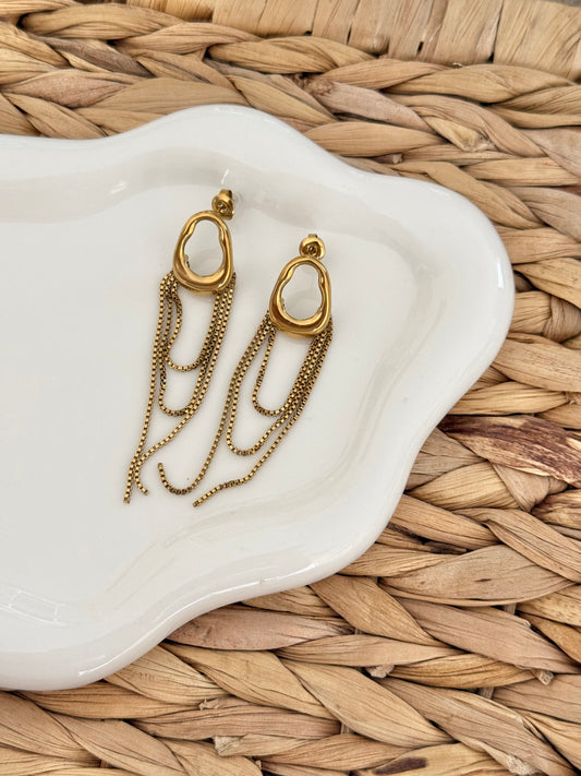 Chain stud earrings