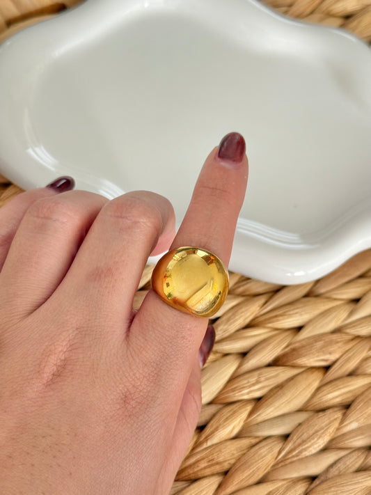 Round gold ring