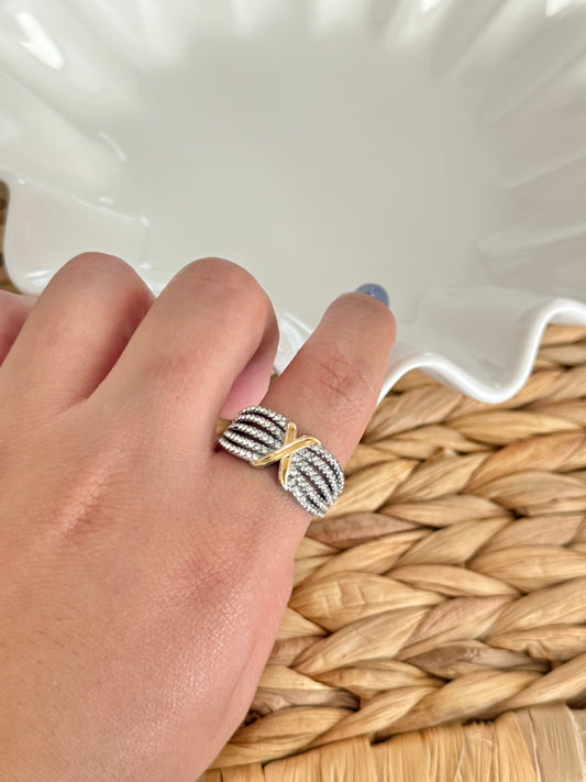 Daniella x ring