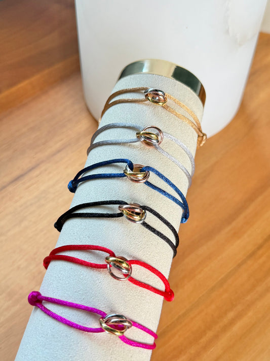 Knot bracelet