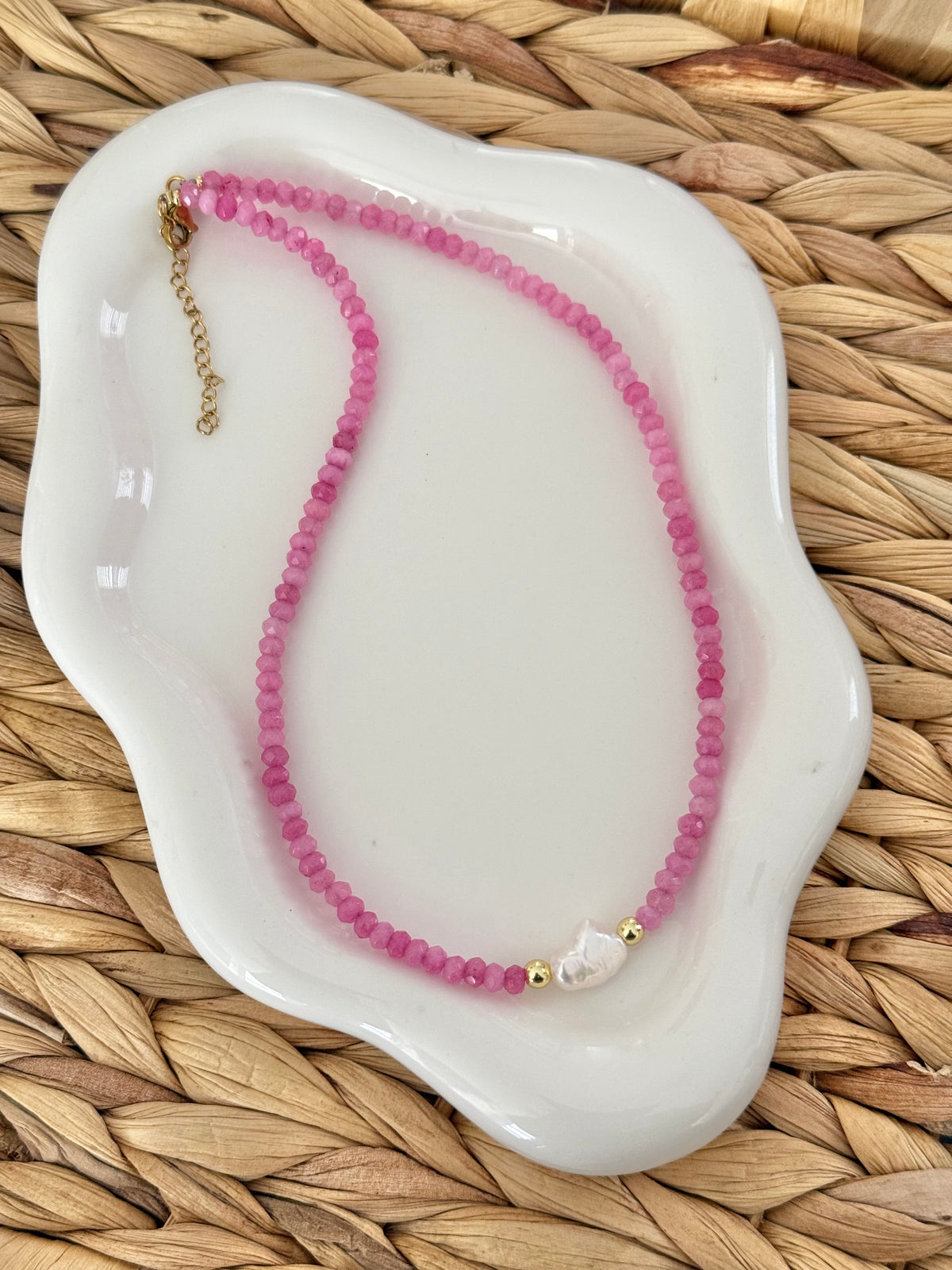 Pink jade pearl