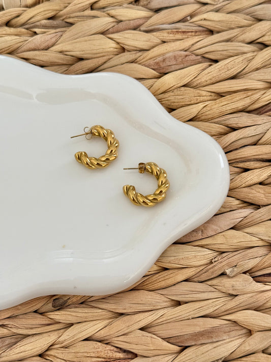 Spiral hoops earrings