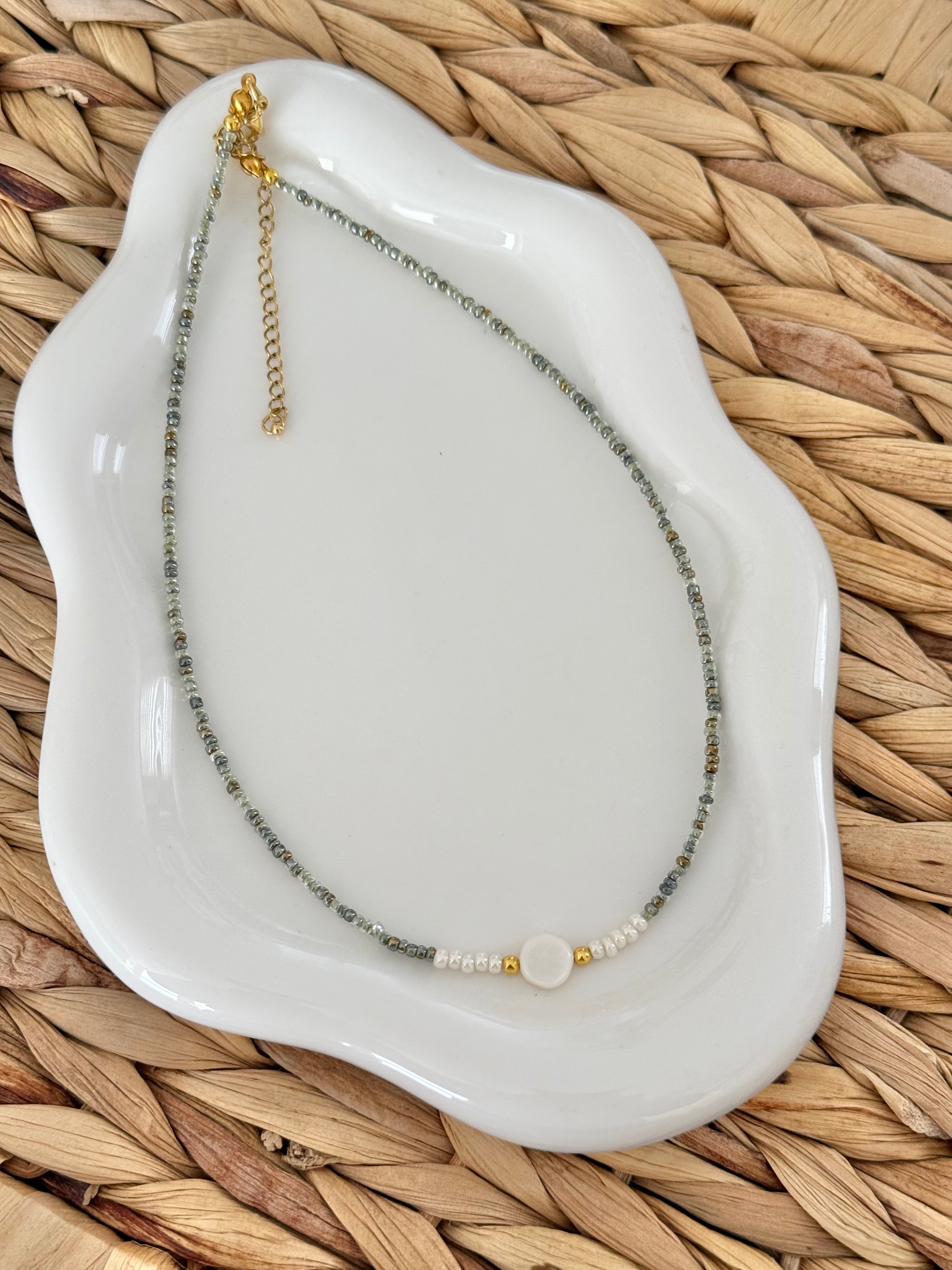 Seed beads necklaces