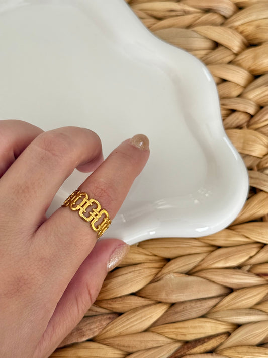 Rectangular ring