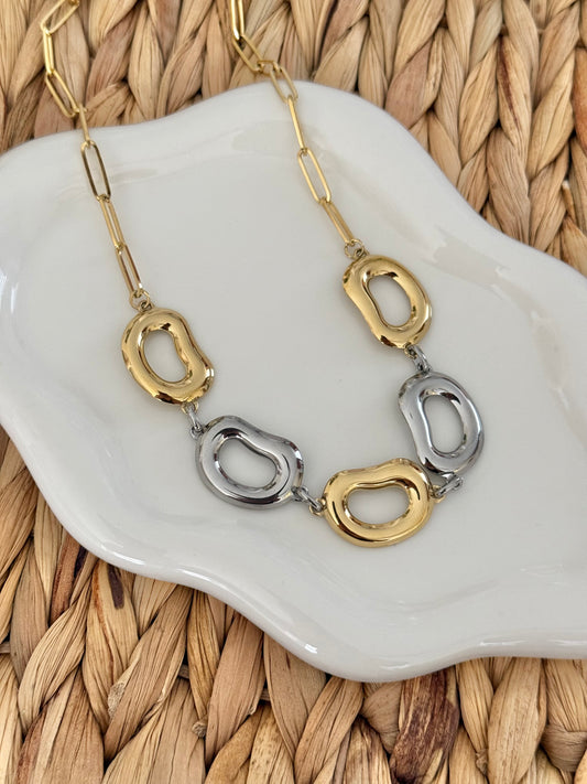Circles bubble double tone necklace