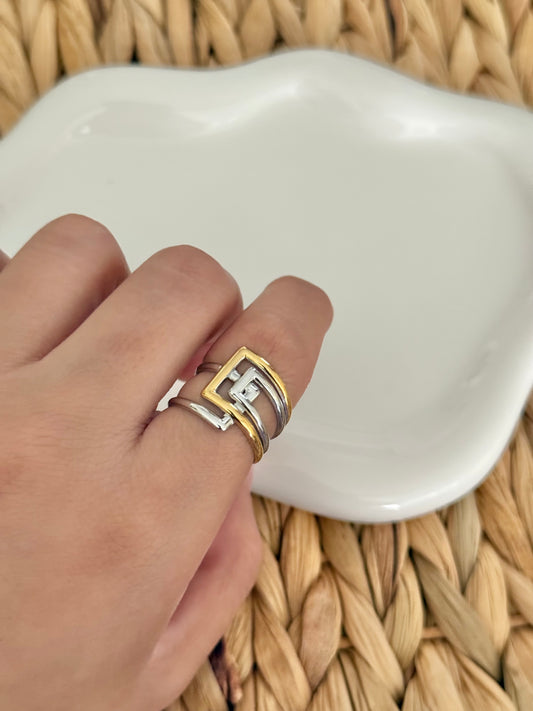Multi square ring