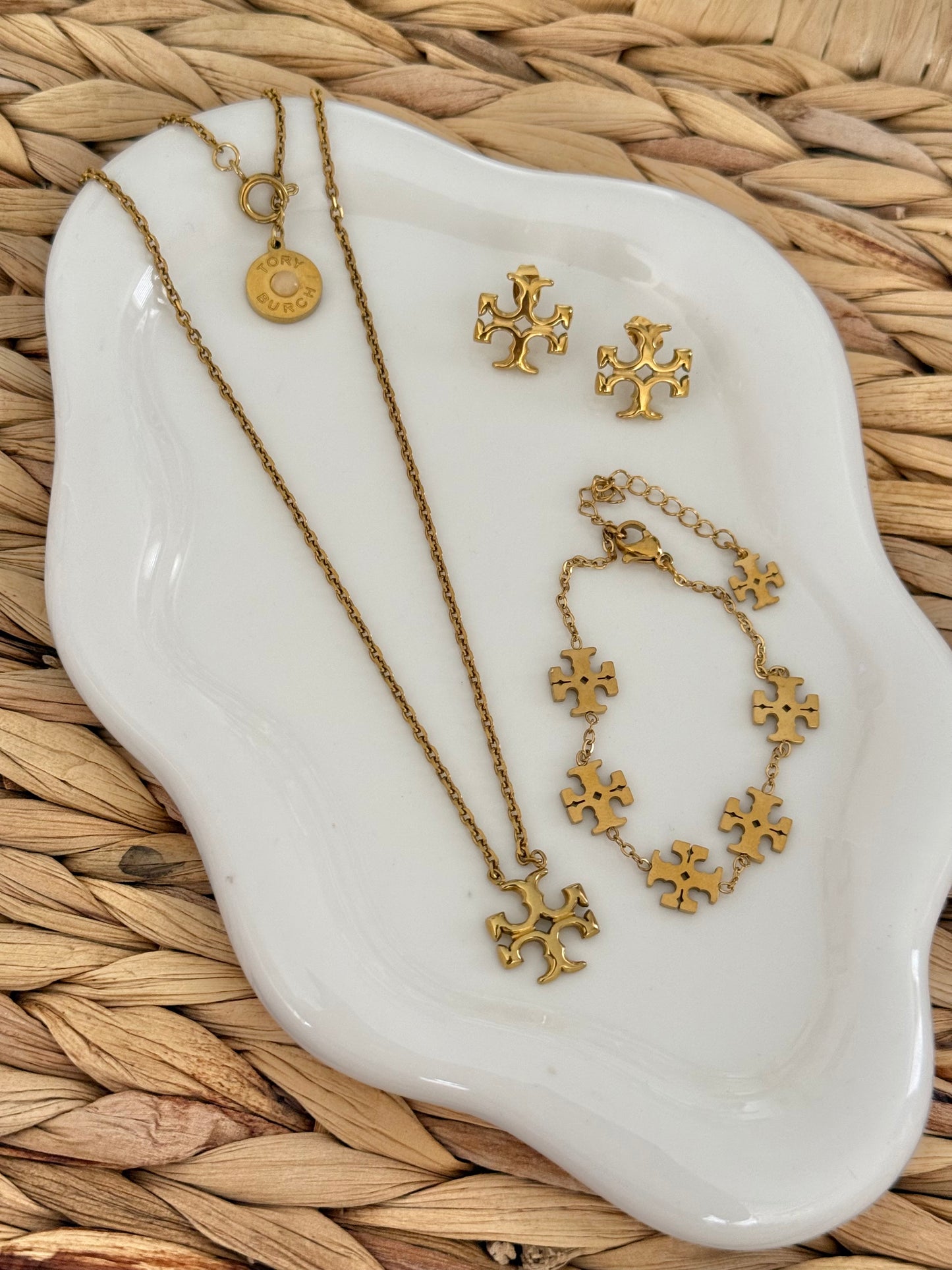 Tor gold bracelet