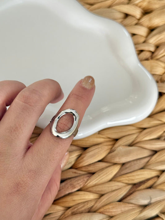 Circle silver ring