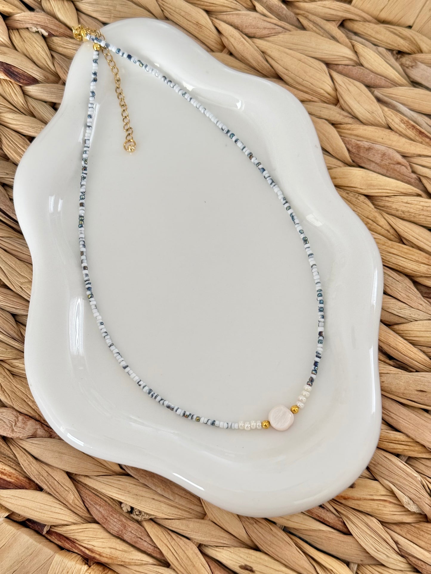 Seed beads necklaces