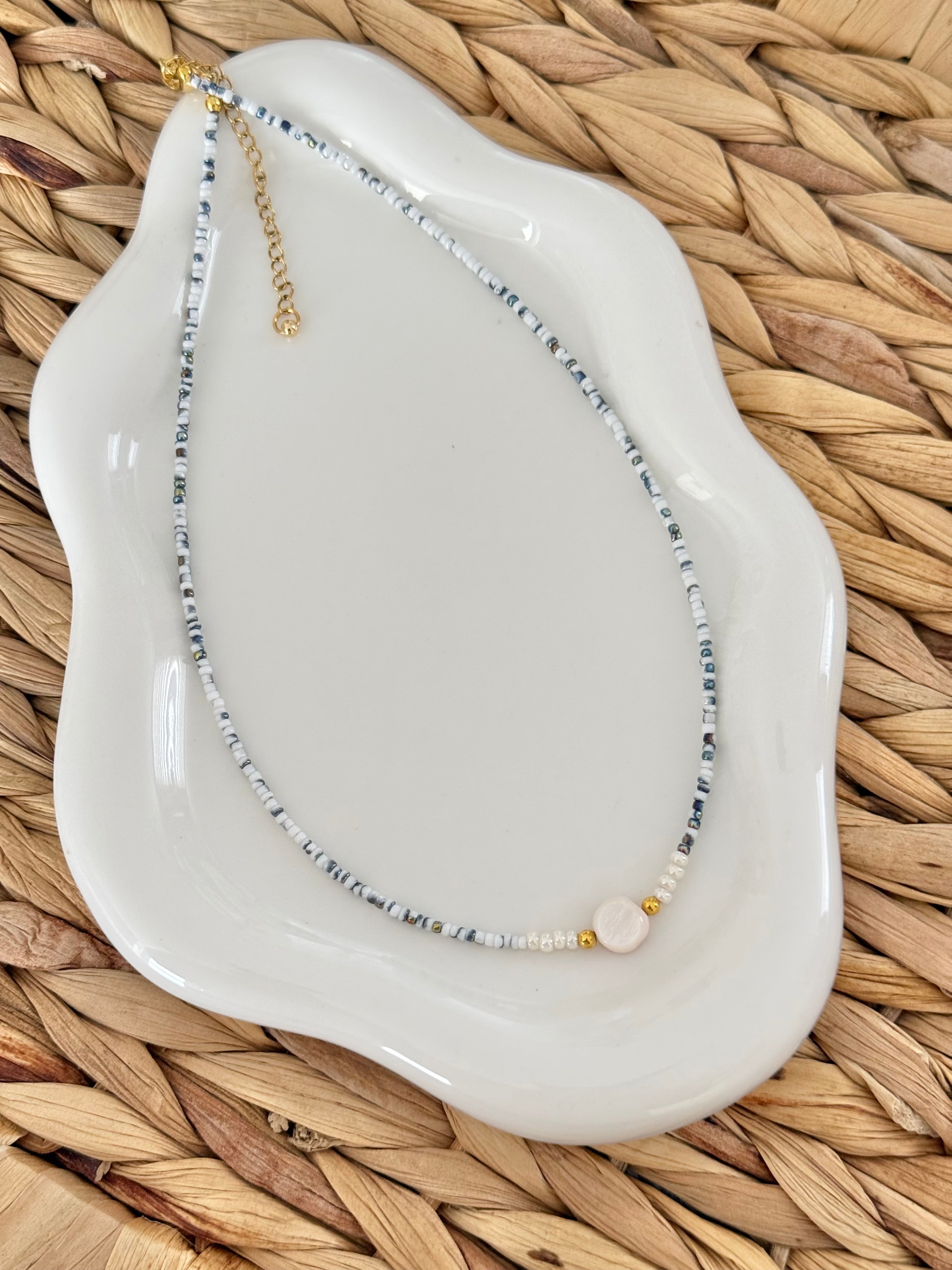 Seed beads necklaces