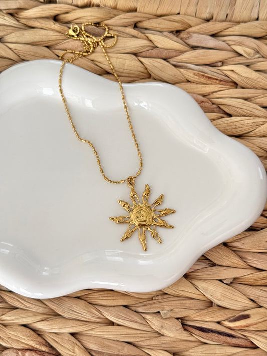Sunny texture necklace