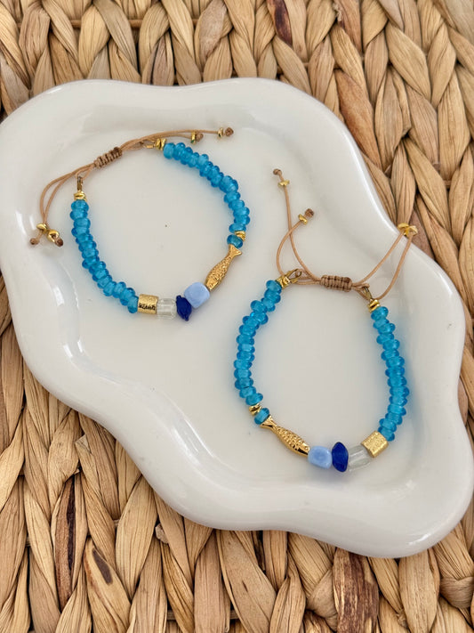 Blue fish bracelet