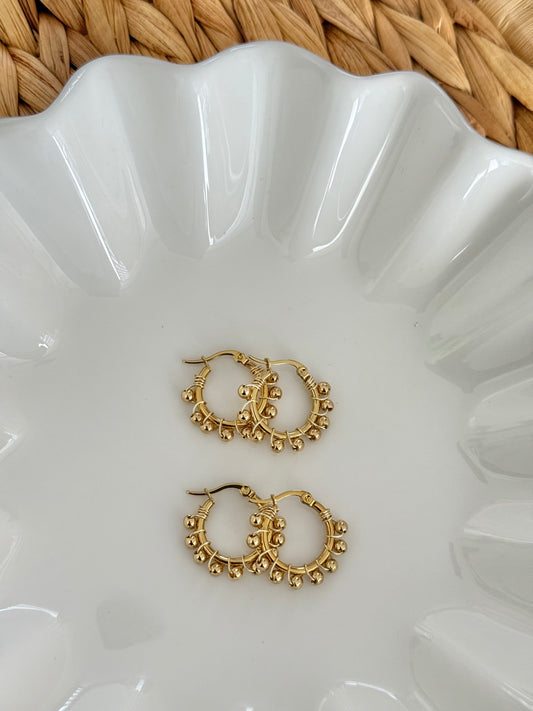 Small gold hoops