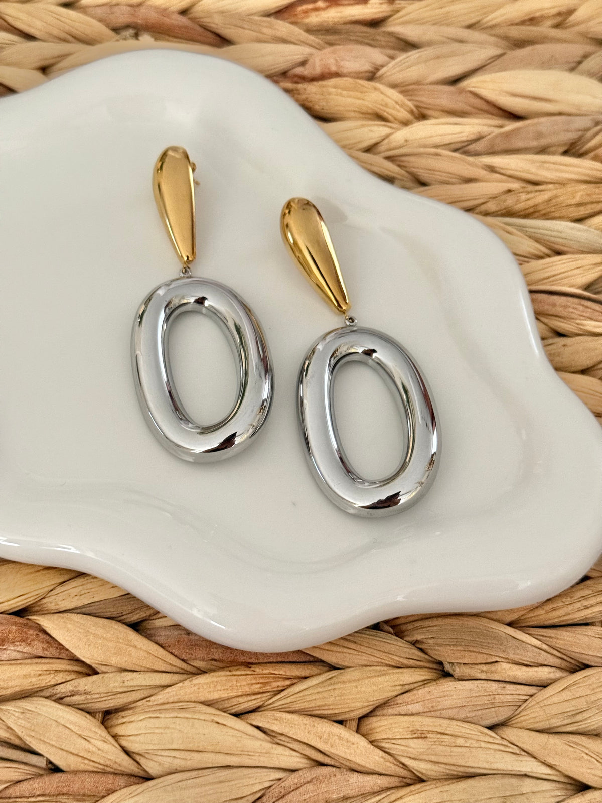 Regina double tone earrings