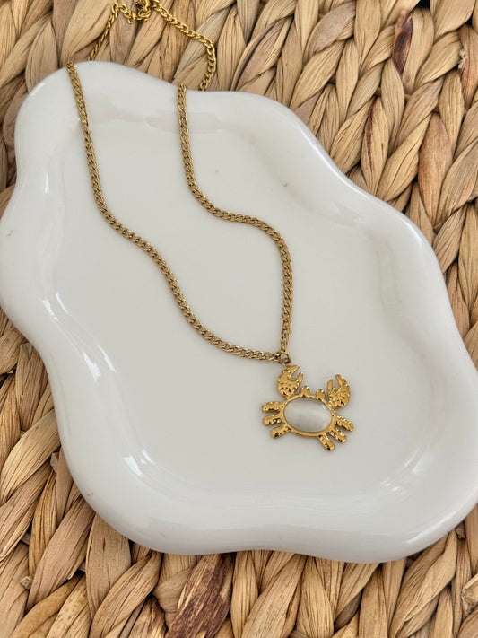 Crab necklace