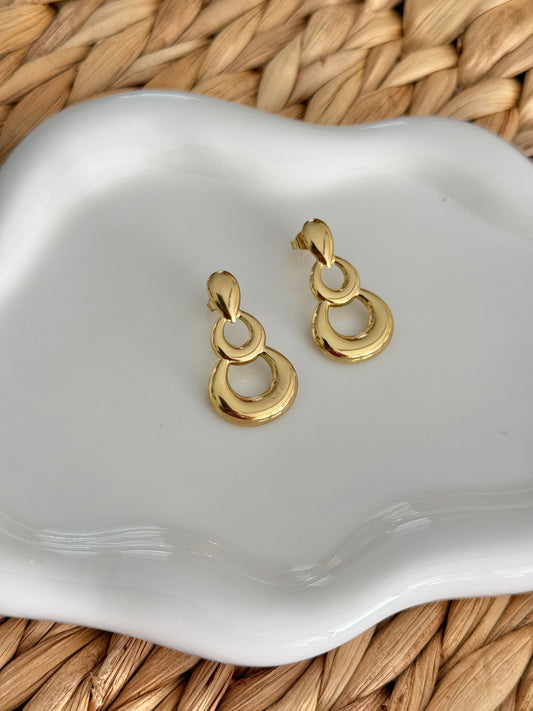 Circle golden earrings