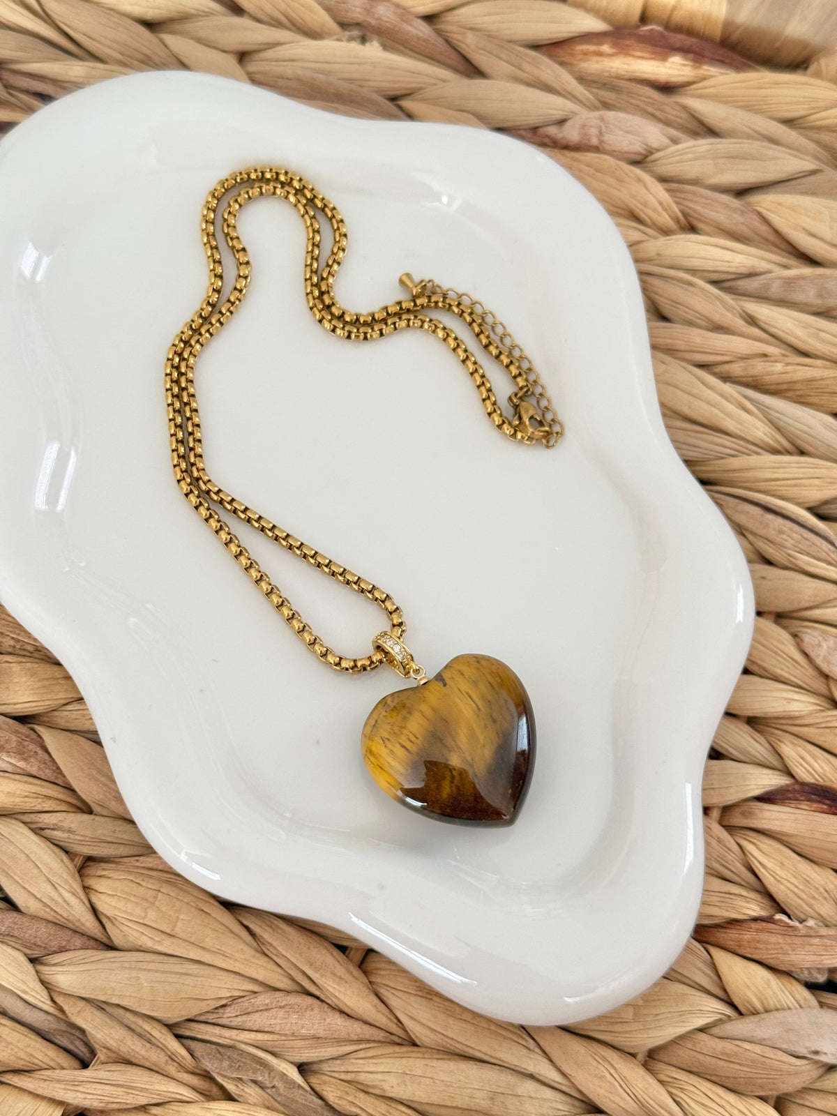 Tiger's eye heart
