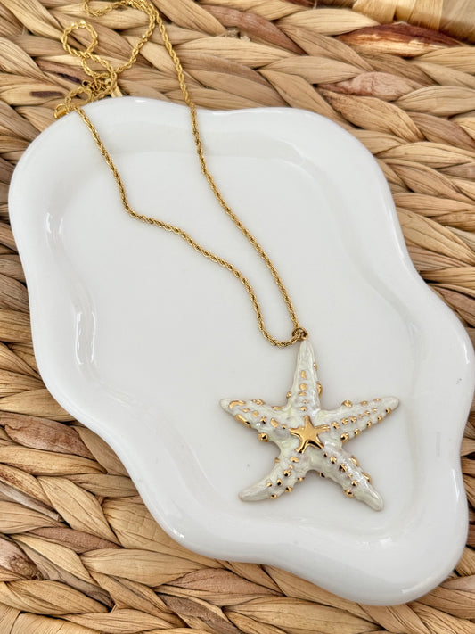 White starfish necklace