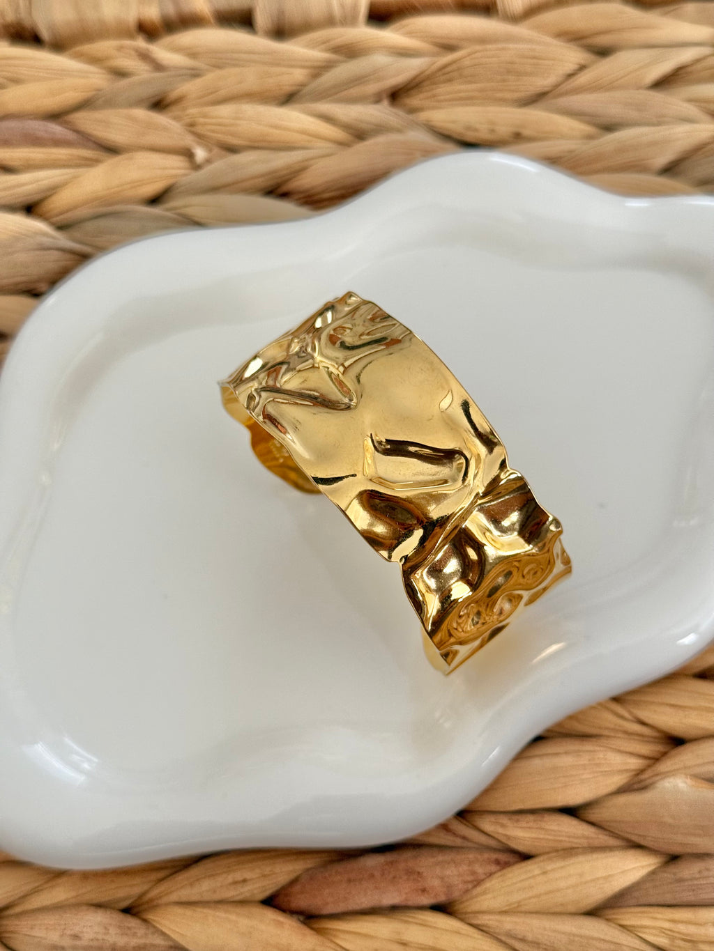 Smash cuff