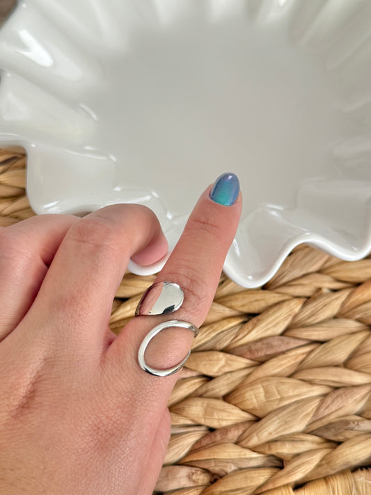 Amadora silver ring