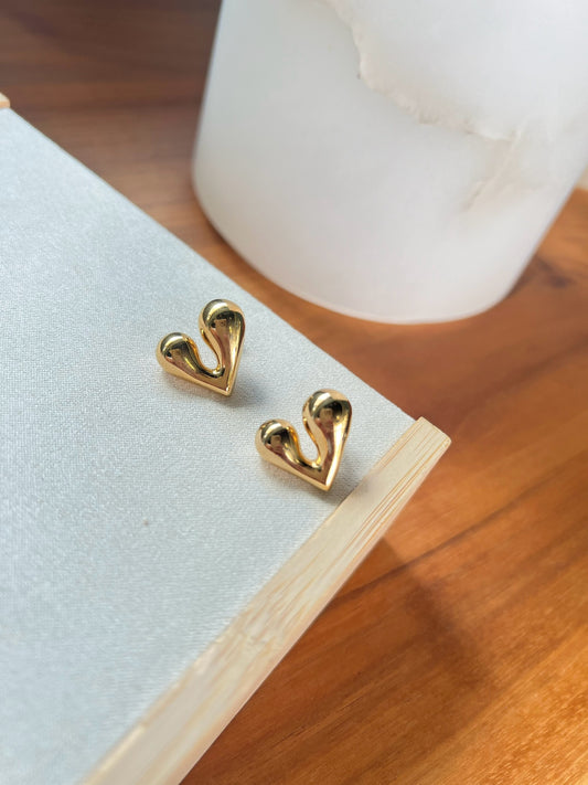 Chunky heart earrings