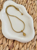 Drop gold necklace