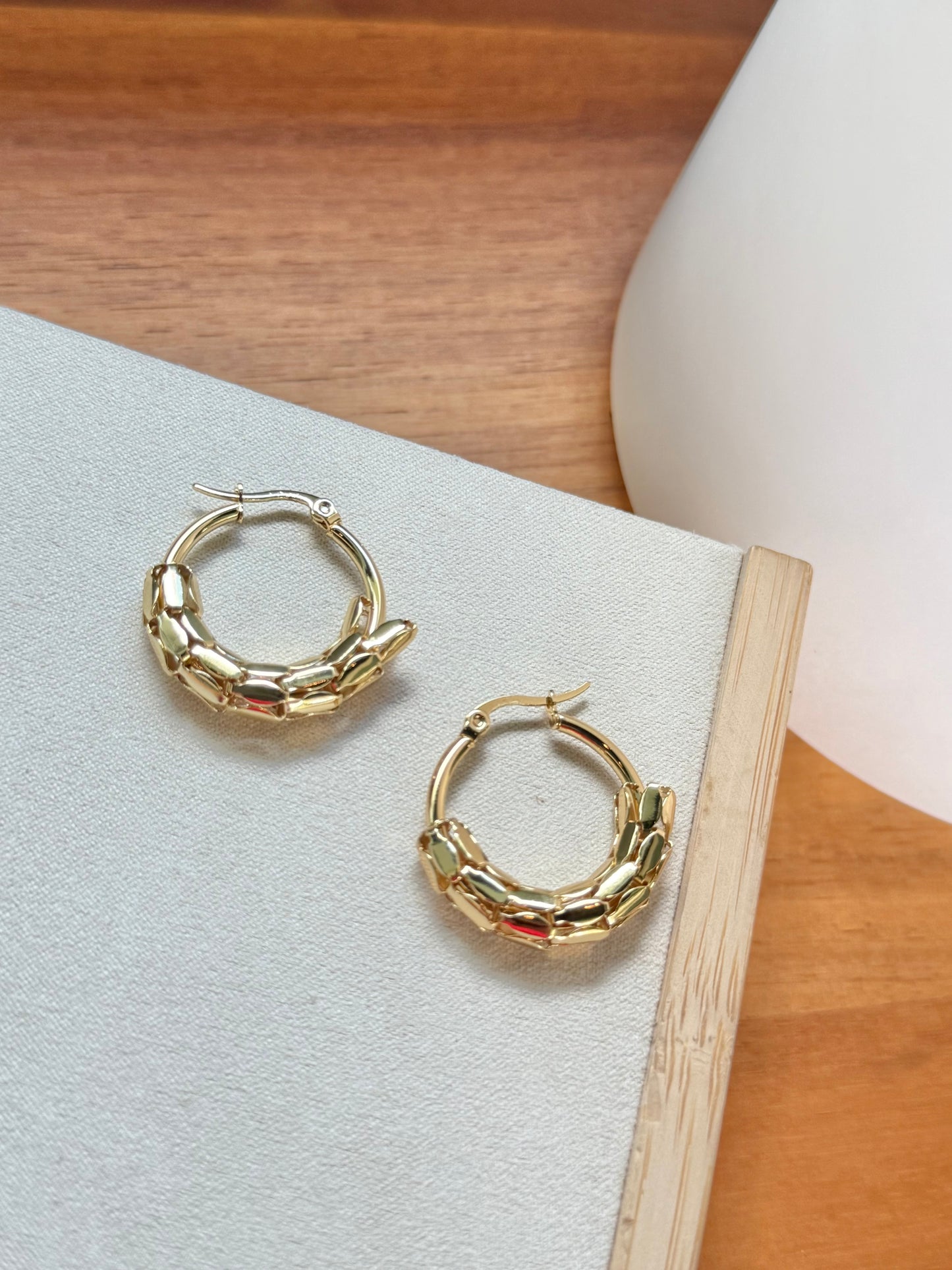 Xio hoops