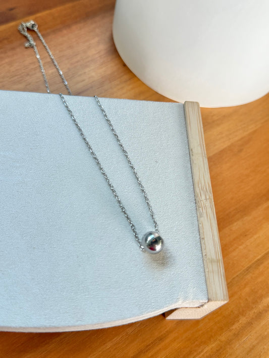 Bolita necklace