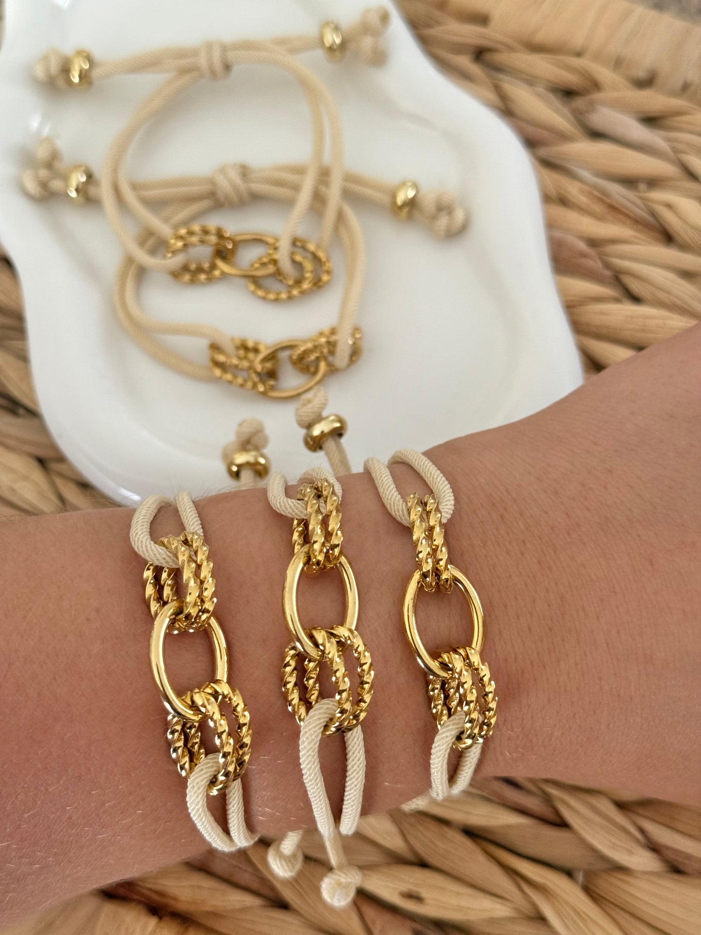 Tiffa beige bracelet