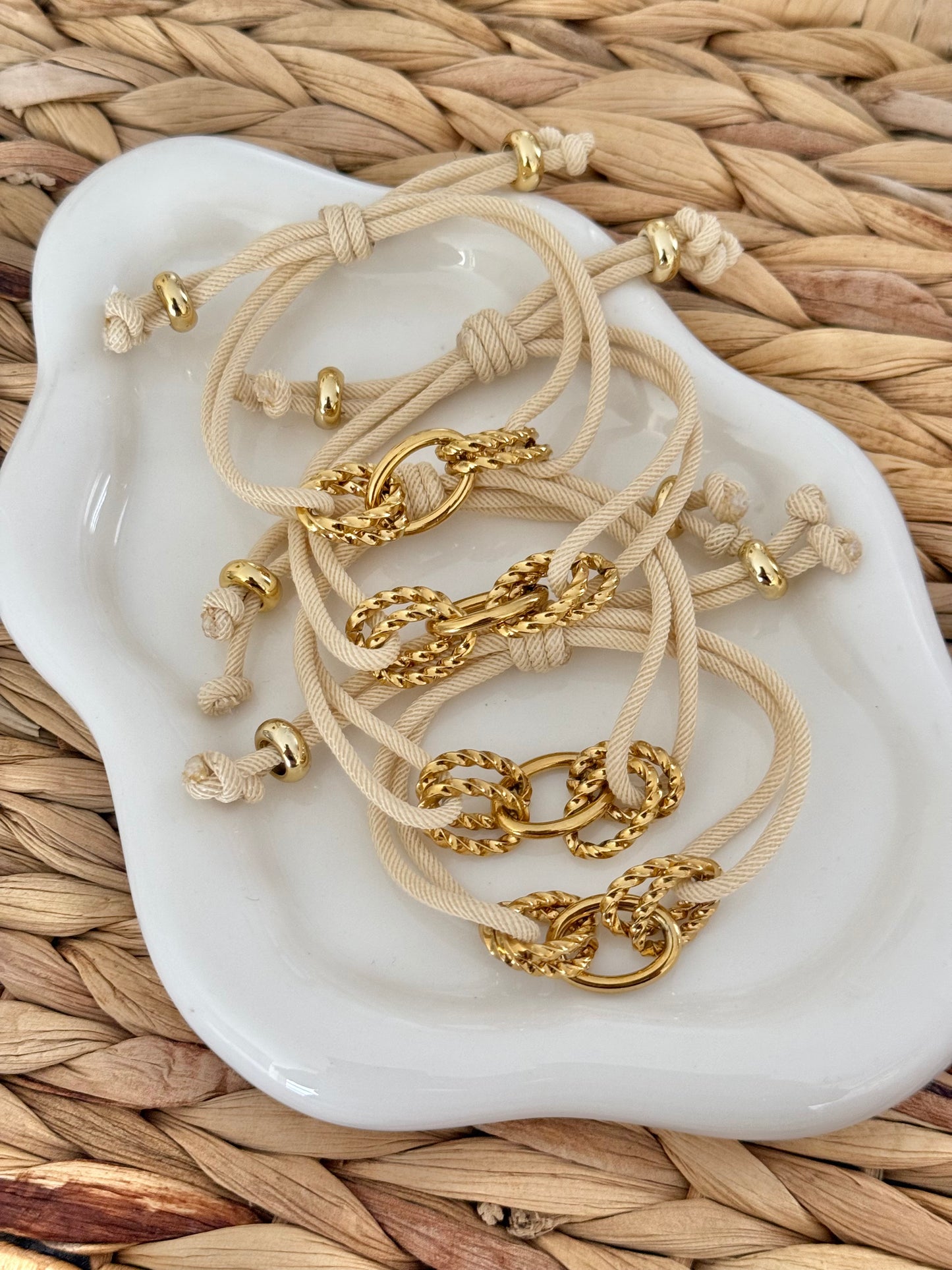 Tiffa beige bracelet