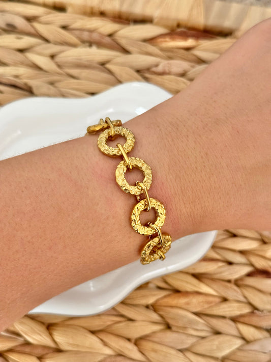 Texture circles bracelet