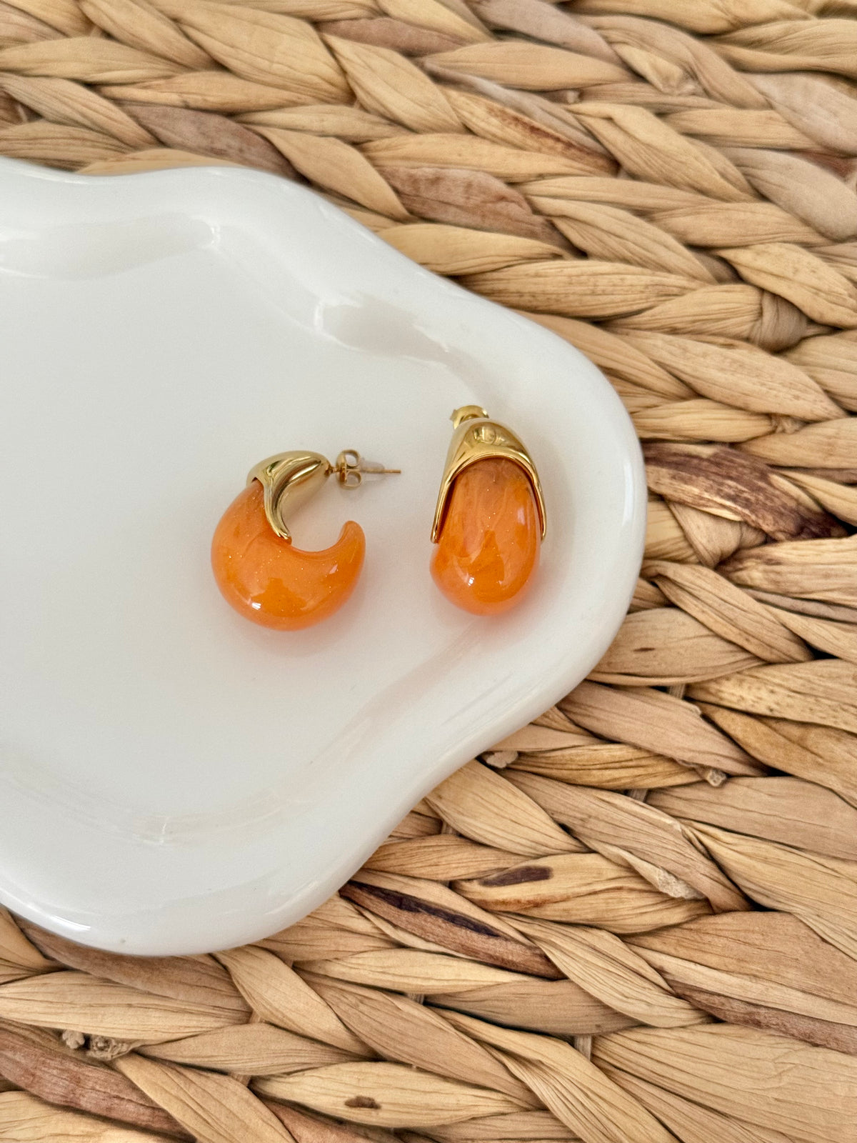 Blossom hoops